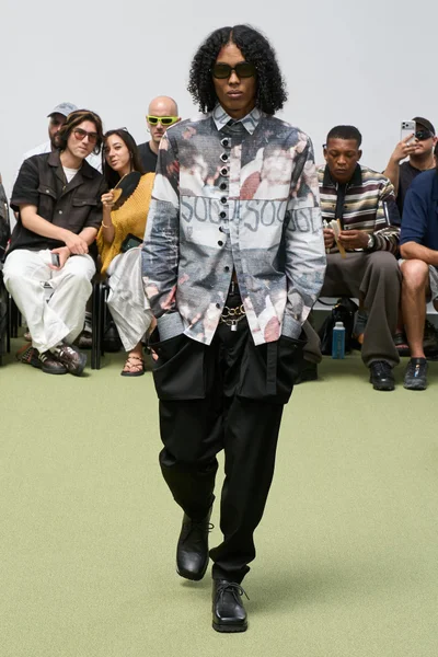 Look 38